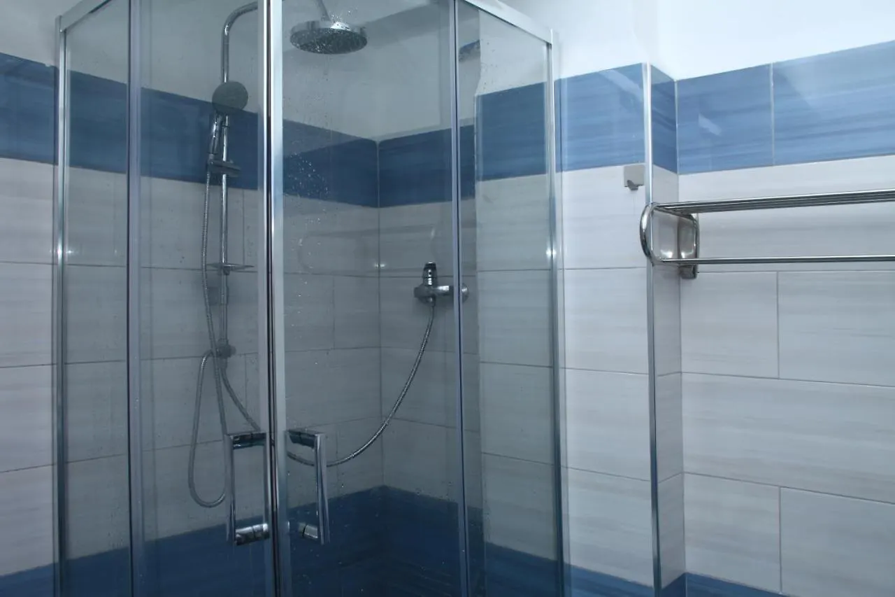 Old Town Boulevard Apartment In City Center Durres
