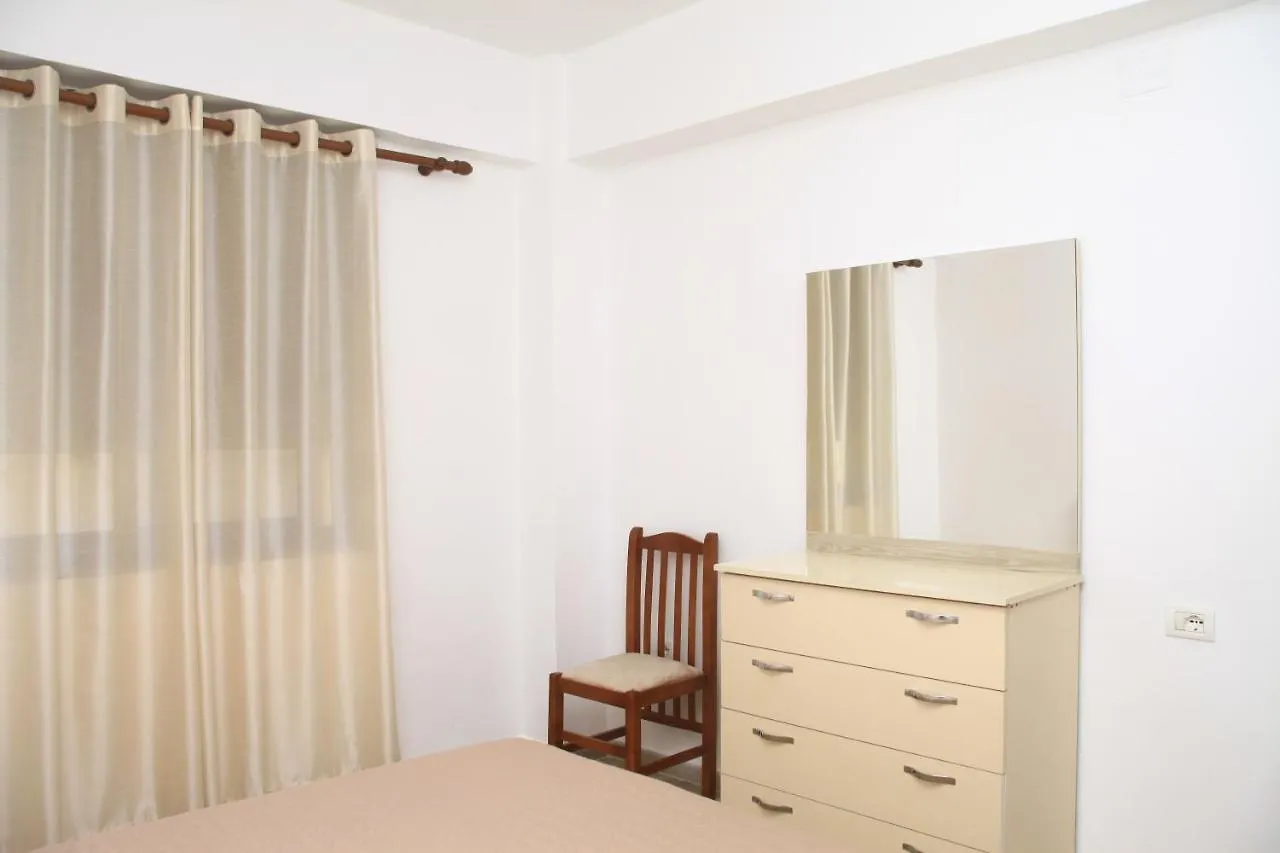 Old Town Boulevard Apartment In City Center Durres Albania