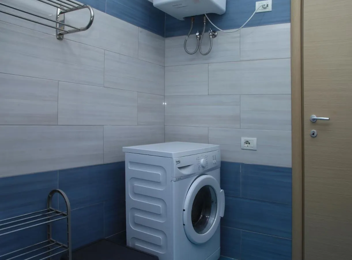 Old Town Boulevard Apartment In City Center Durres Albania