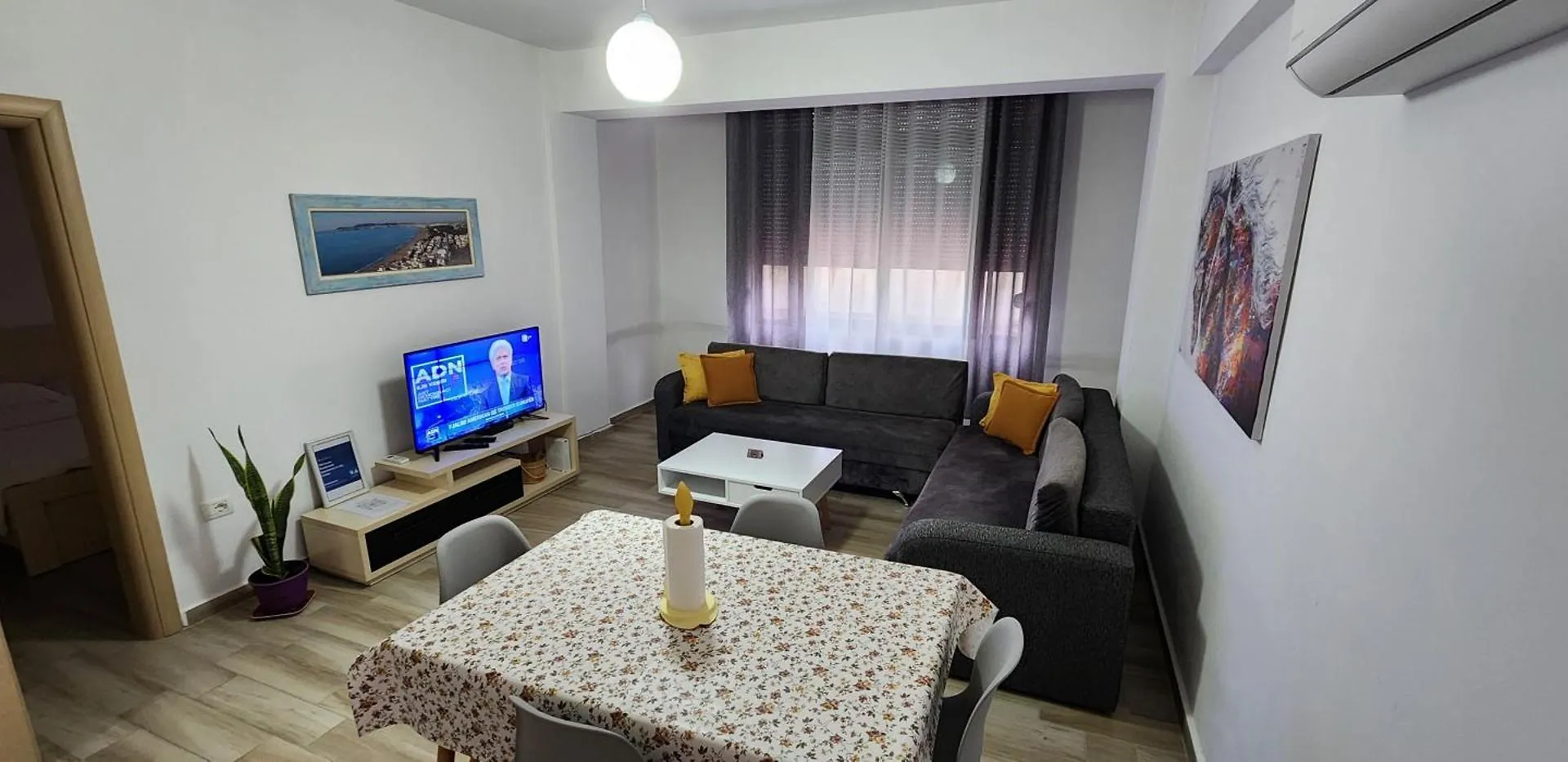 Old Town Boulevard Apartment In City Center Durres